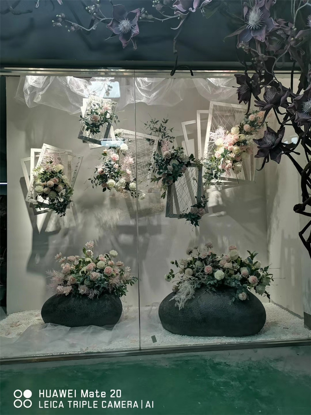 成都商场花艺绿植橱窗设计装饰