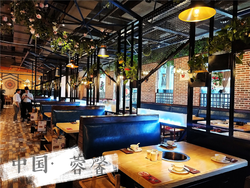成都仿真绿植装饰案例，凯德天府大牛合生态火锅餐厅改造 (7)