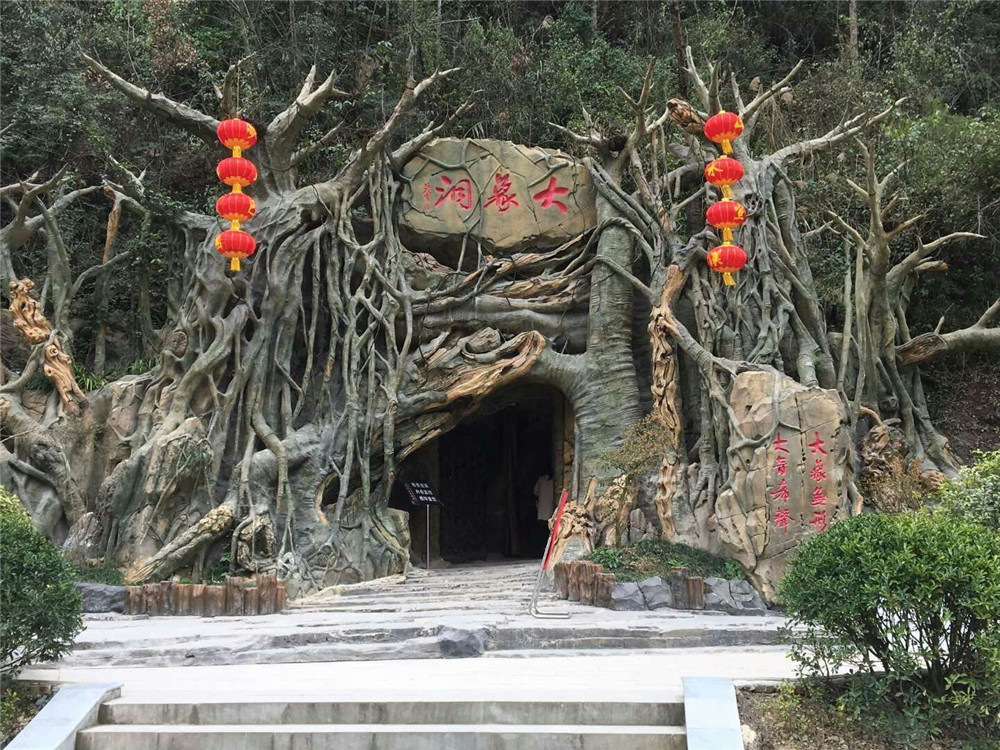 广东假山雕塑，蓉馨景观水泥塑石门头案例