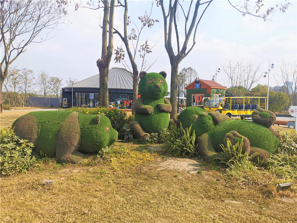 成都市北湖公园植物雕塑 (4)